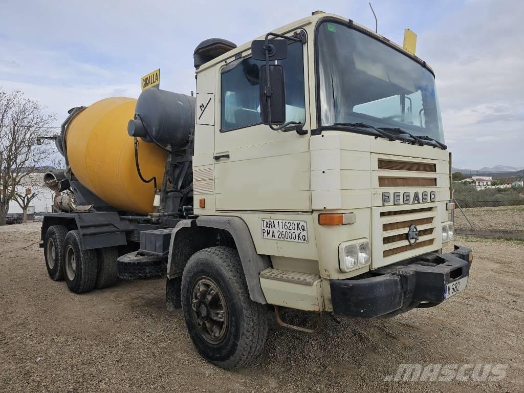 Pegaso 2323k 混凝土泵浦