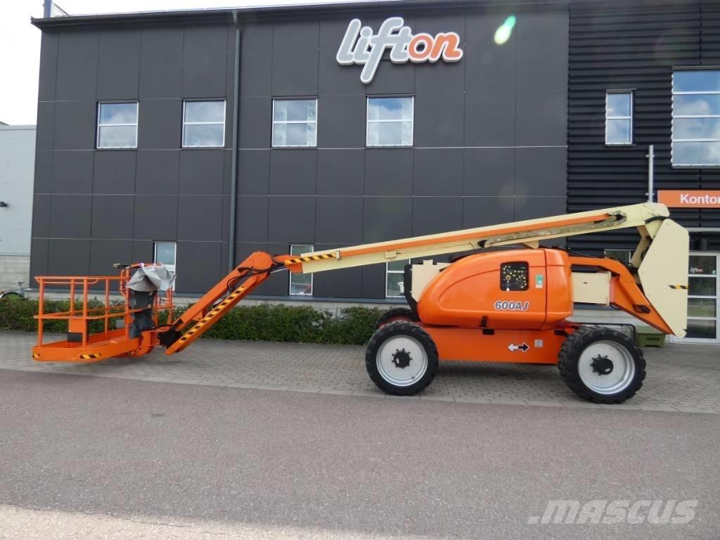 JLG 600 AJ Bomlift 曲臂高空作業車