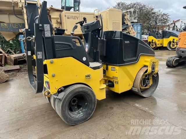 Bomag BW 120 AC-5 複合式滾壓機