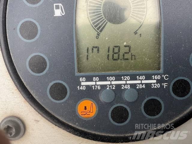 Bomag BW 120 AC-5 複合式滾壓機
