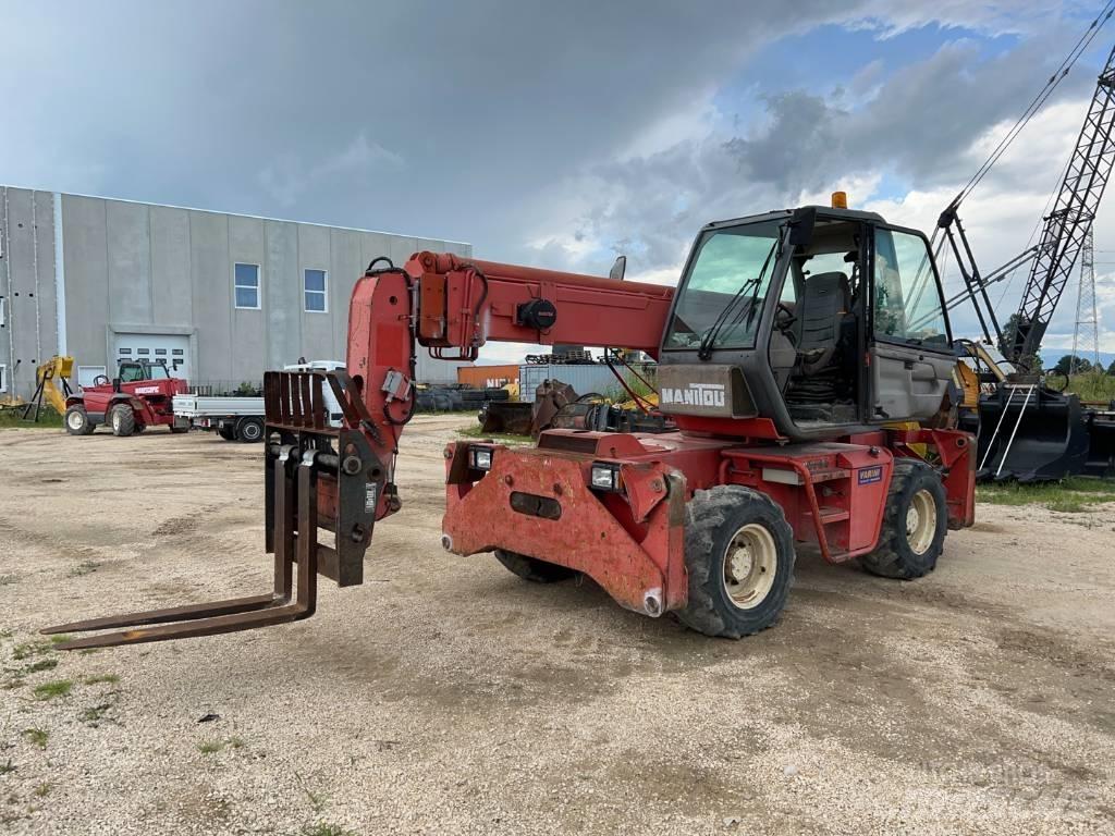 Manitou MRT1530 伸縮臂操作車