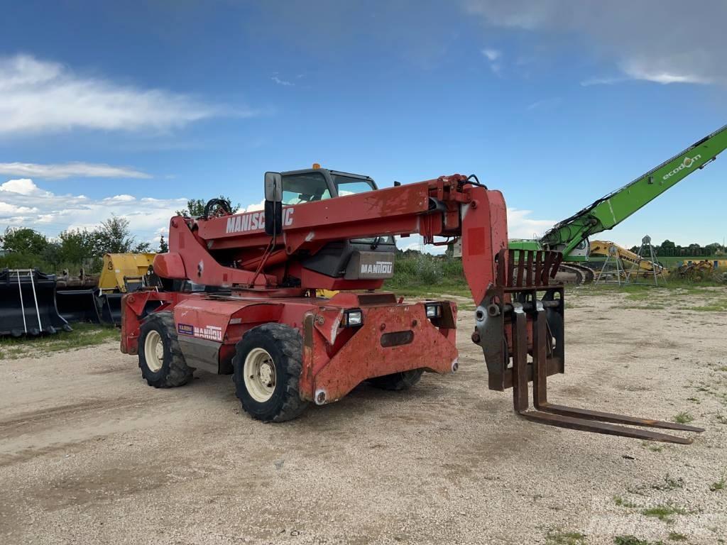 Manitou MRT1530 伸縮臂操作車