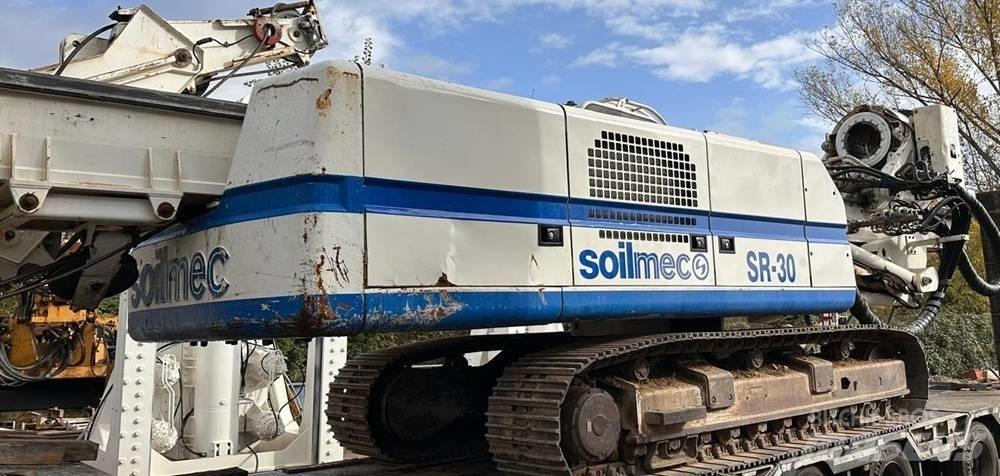 Soilmec SR30 打樁機