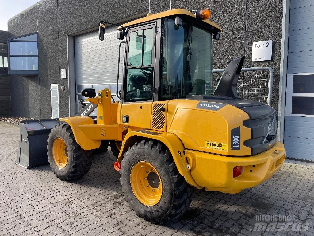 Volvo L30GS 小型裝載機