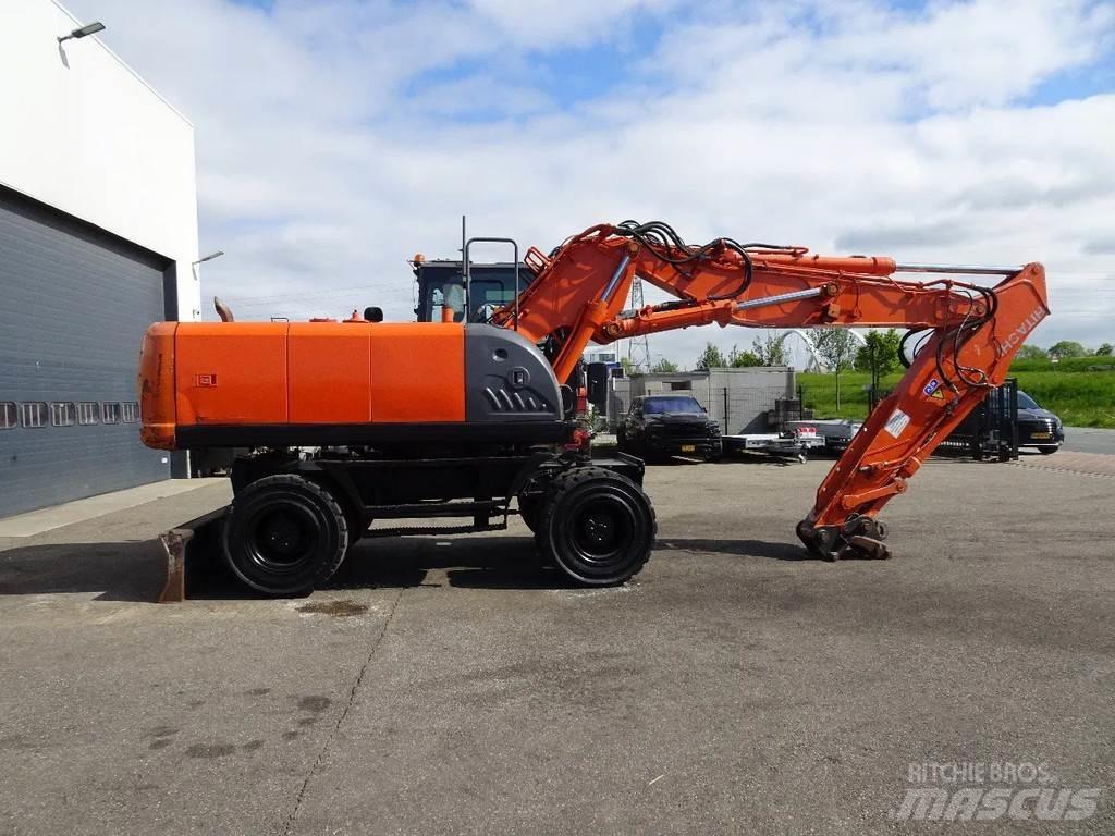 Hitachi ZX210W-3 旋轉式挖土機/掘鑿機/挖掘機