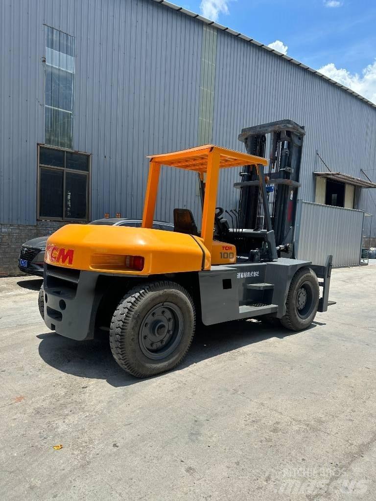 TCM 100 前伸式堆高機(叉車)