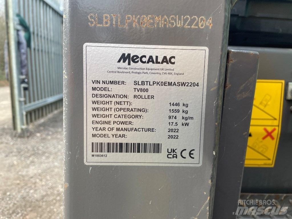 Mecalac TV 800 雙輪滾壓機