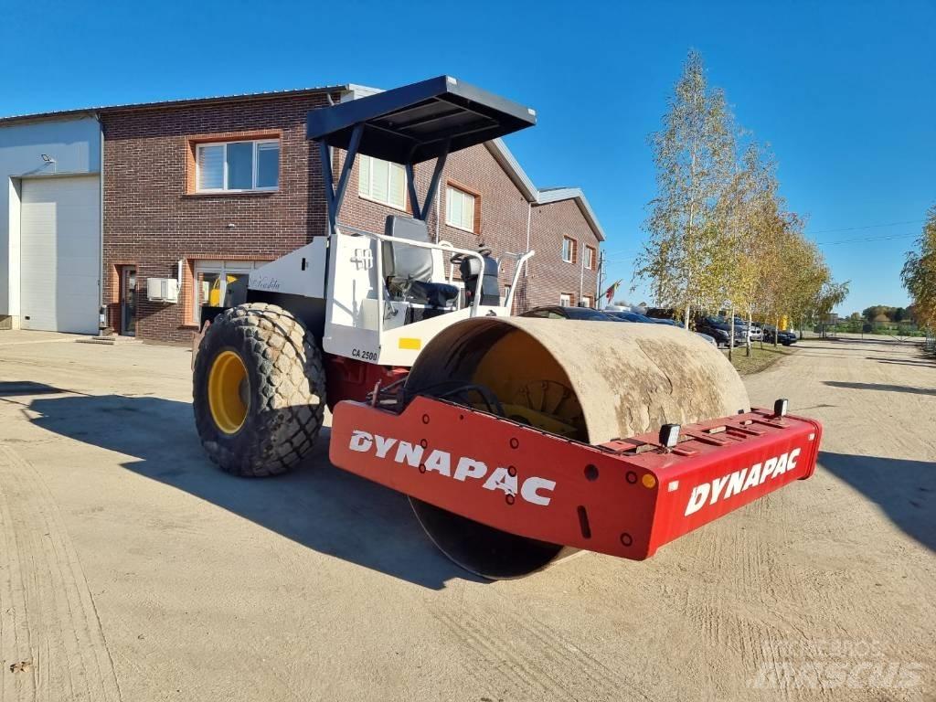 Dynapac CA 2500 單輪滾壓機