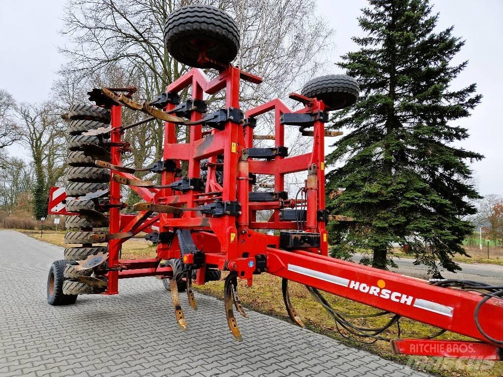 Horsch Terrano 6 FX 中耕管理機