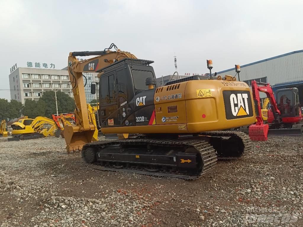CAT 323 D 履帶式 挖土機/掘鑿機/挖掘機