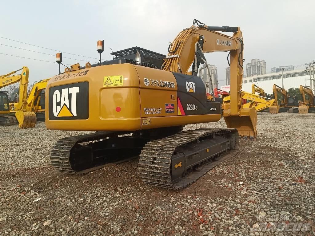 CAT 323 D 履帶式 挖土機/掘鑿機/挖掘機