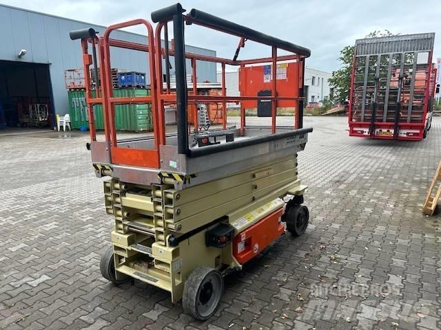 JLG 3246 ES 剪式升降機