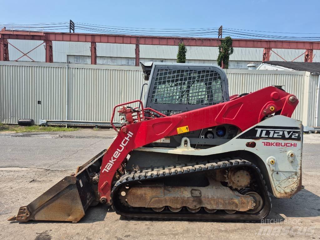 Takeuchi TL12 滑移轉向裝載機