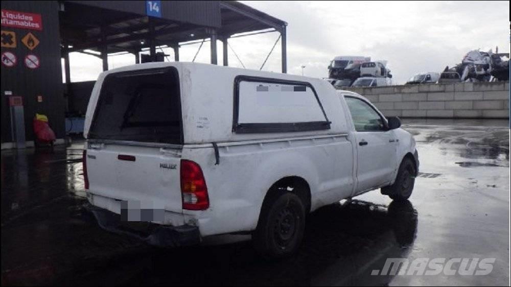 Toyota Hilux 皮卡.傳統半斗卡車/側卸板