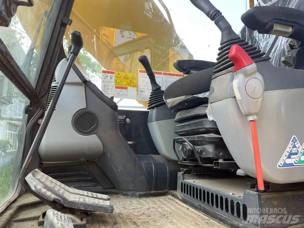 Komatsu PC 200-8 履帶式 挖土機/掘鑿機/挖掘機