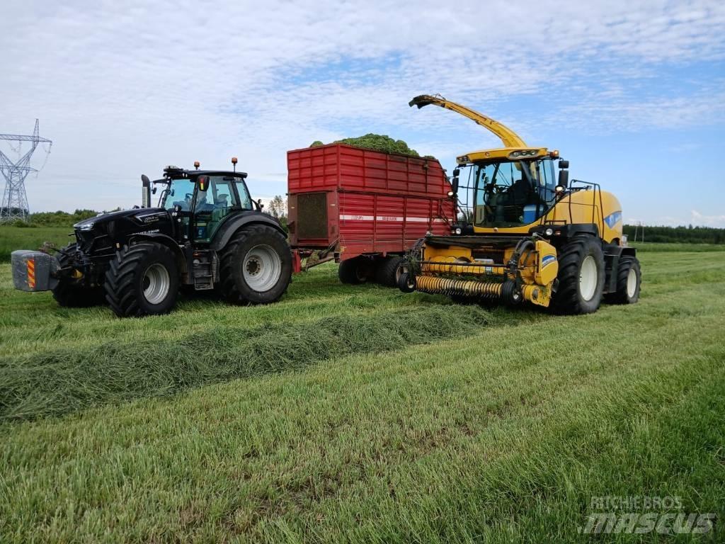 New Holland FR9060 自走式飼料採集機