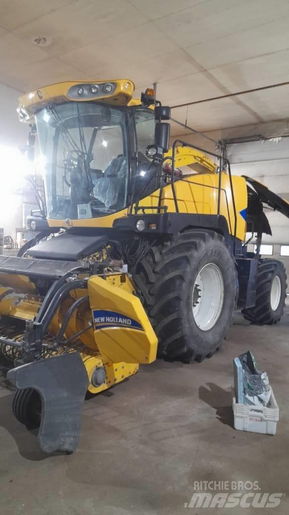 New Holland FR9060 自走式飼料採集機