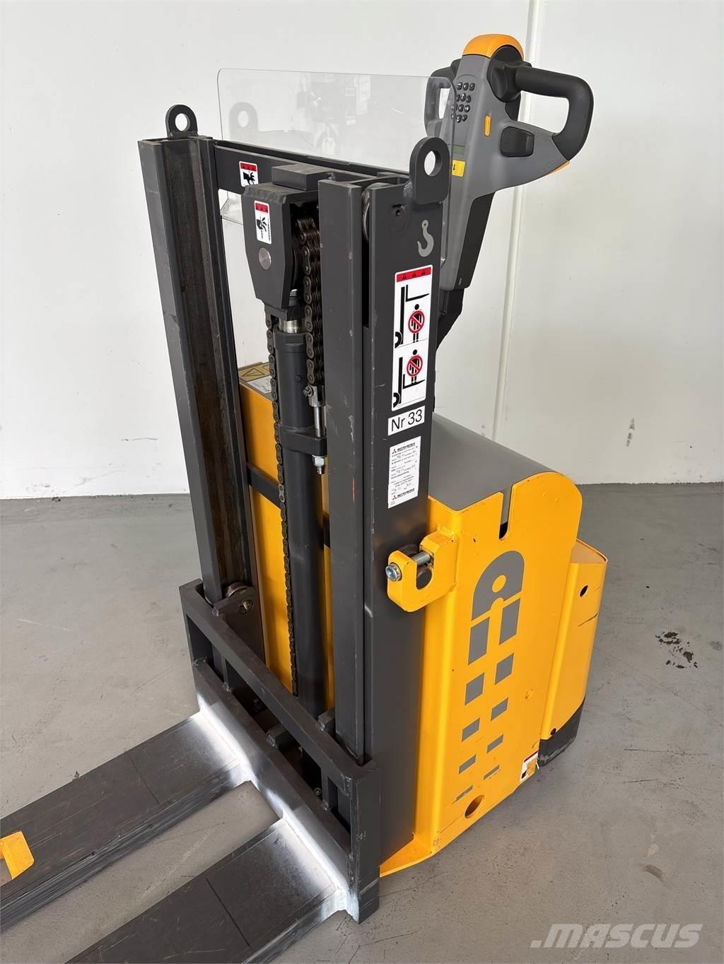 Atlet PSL125 行走控制式堆積機