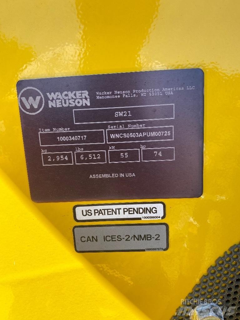 Wacker Neuson SW21 滑移轉向裝載機