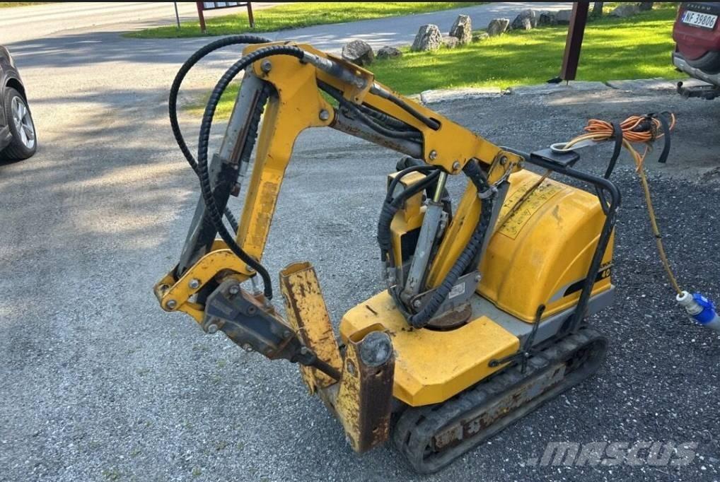 Brokk 40 拆卸式挖土機/掘鑿機/挖掘機