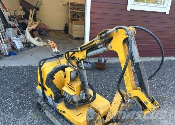 Brokk 40 拆卸式挖土機/掘鑿機/挖掘機