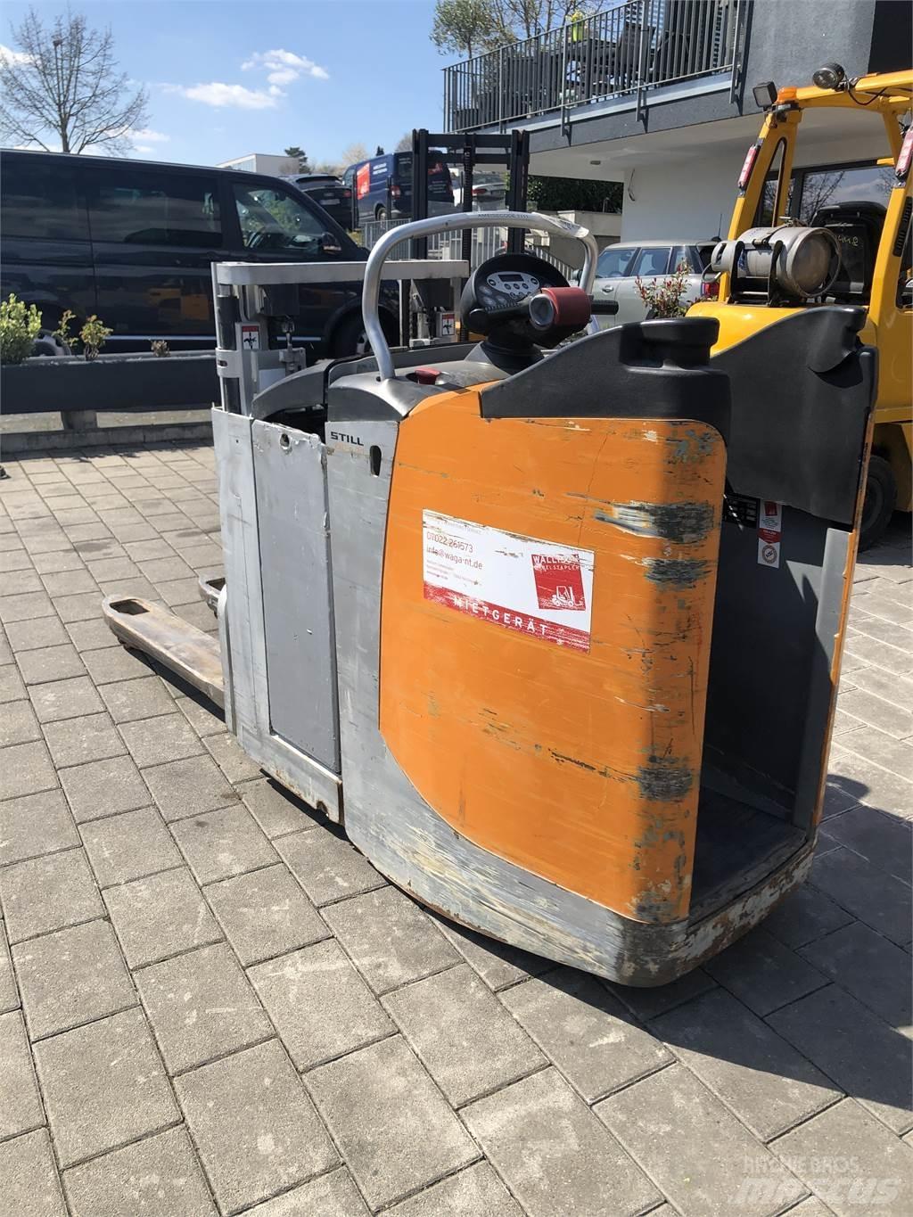Still EXD-S20 行走控制式堆積機