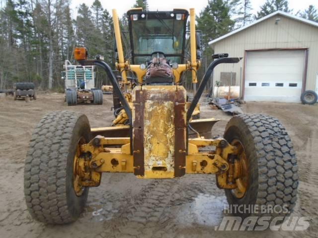 Volvo G 960 平土機