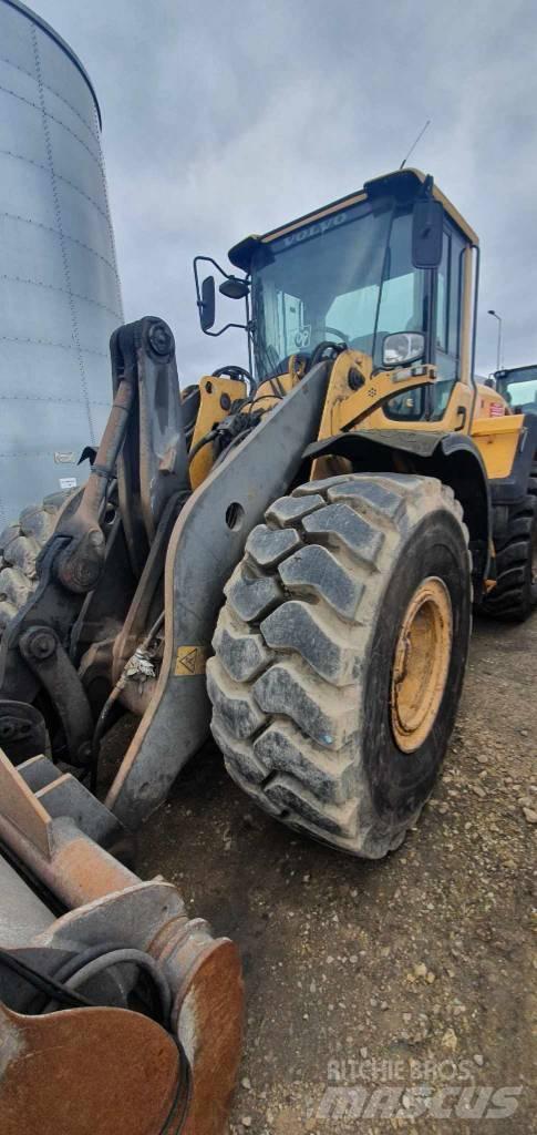Volvo L110G 輪胎式裝載機