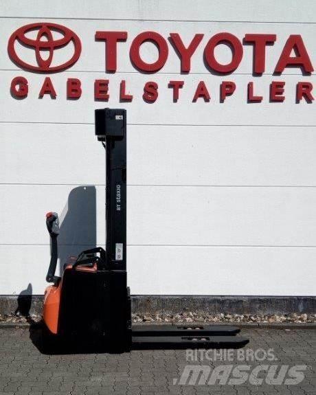 Toyota BT SWE145L 行走控制式堆積機