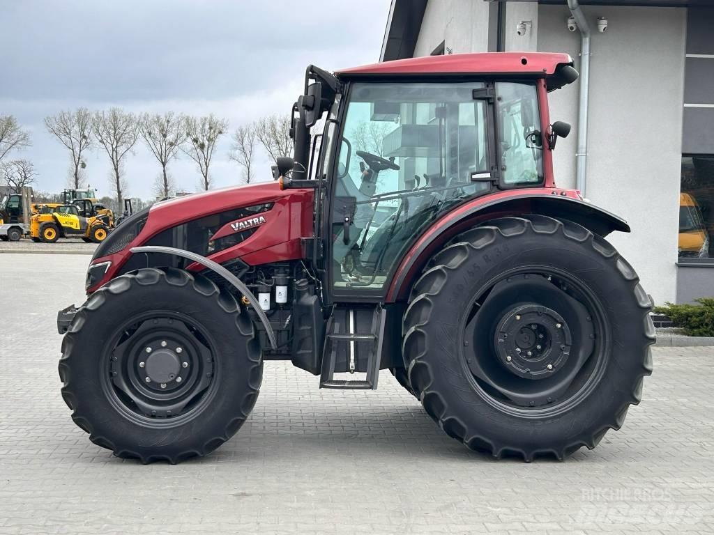 Valtra A 104 曳引機
