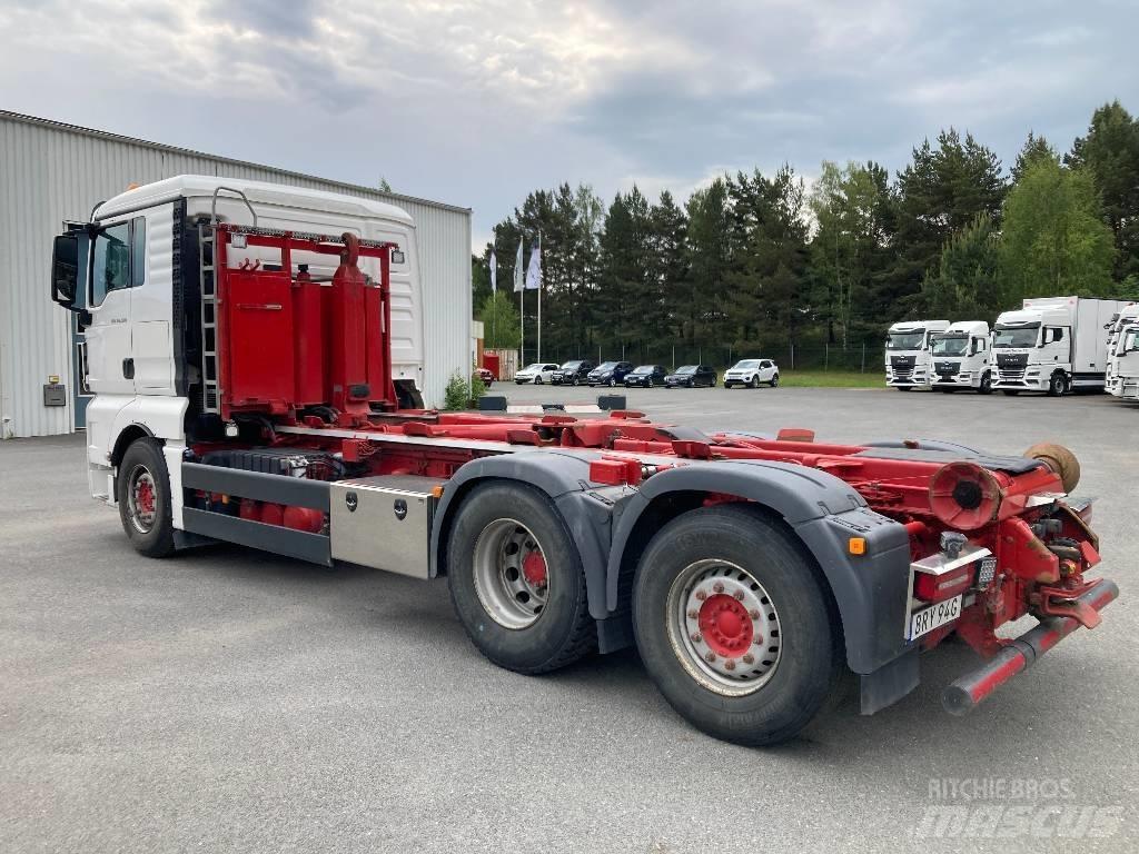 MAN TGX 26.500 6X2 吊鉤式起重車