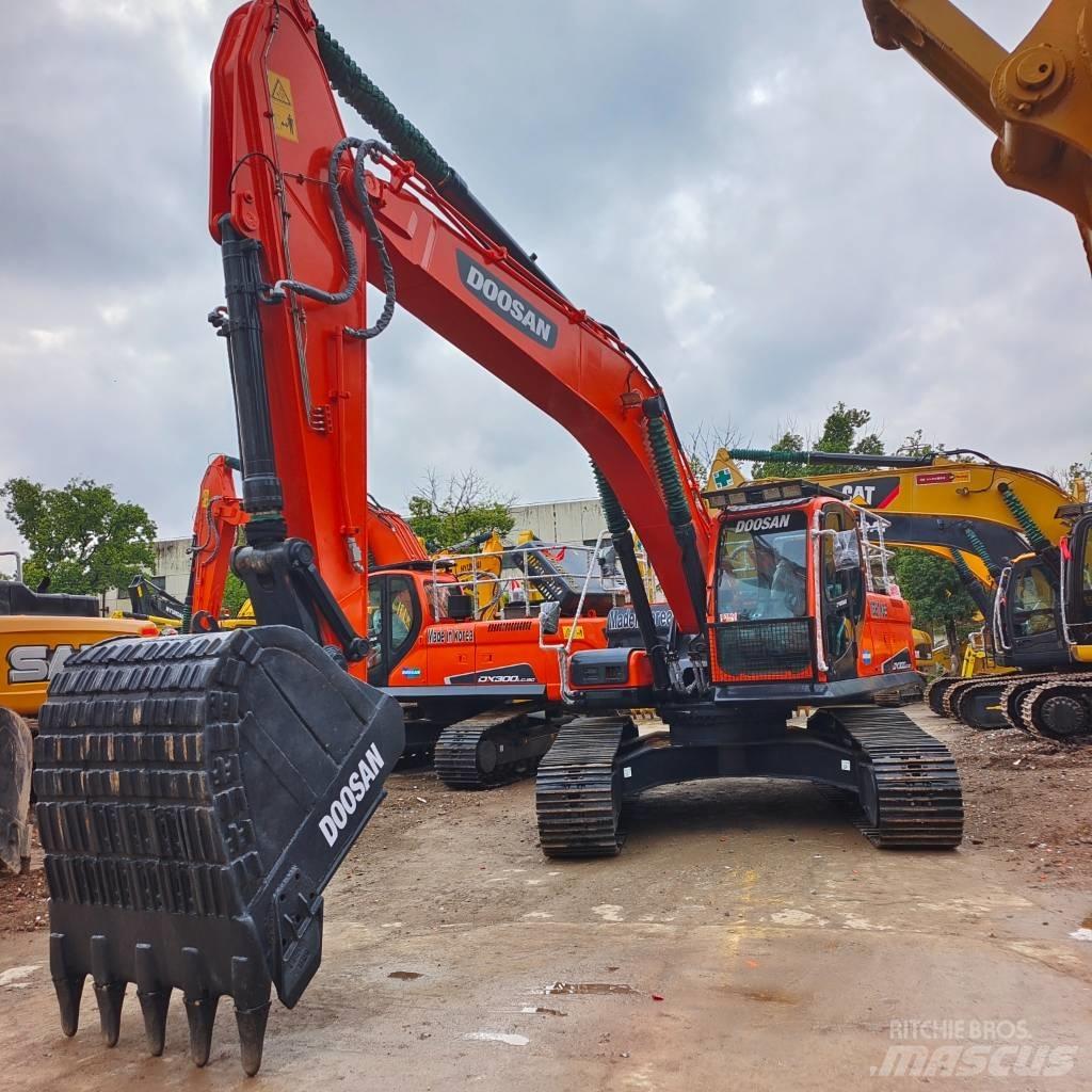 Doosan DX 300 LC 履帶式 挖土機/掘鑿機/挖掘機