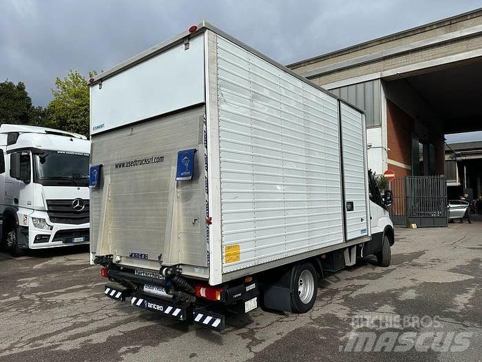 Iveco 35C14 其他