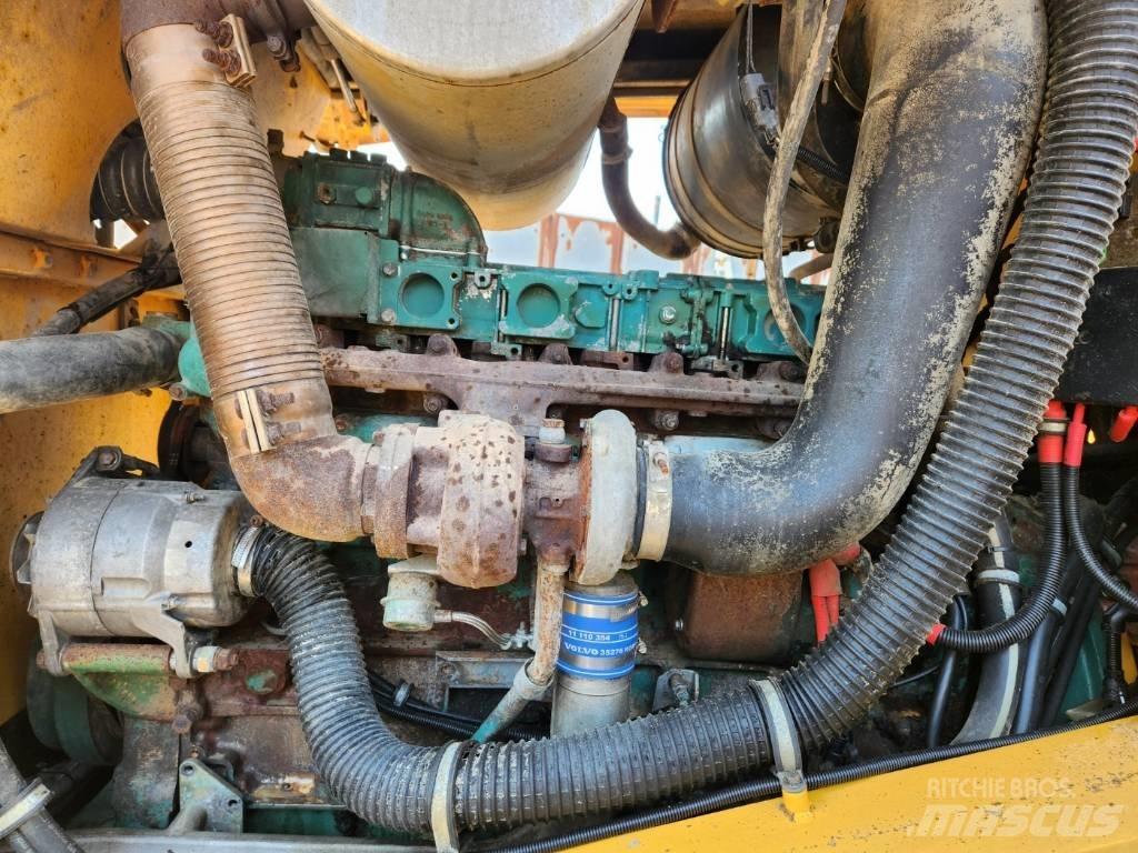 Volvo L 120 E 輪胎式裝載機