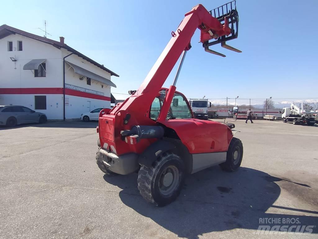 Manitou 625 伸縮臂操作車