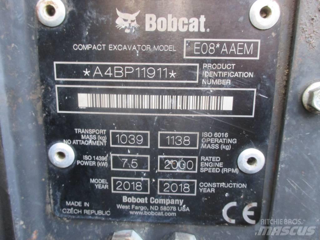 Bobcat E 08 小型挖土機/掘鑿機<7t(小型挖掘機)
