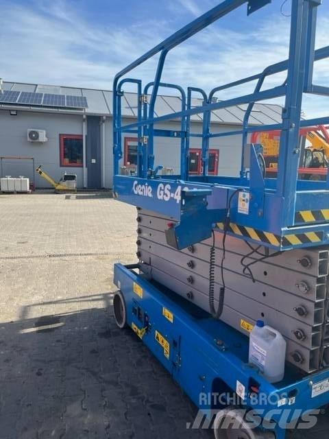 Genie GS 4047 剪式升降機