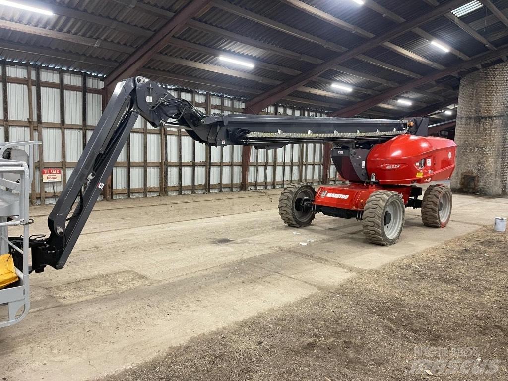 Manitou 260 TJ 伸縮臂高空作業車