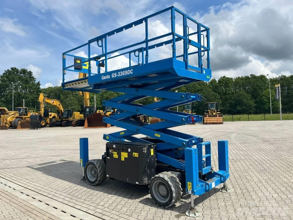 Genie GS 3369 DC 剪式升降機