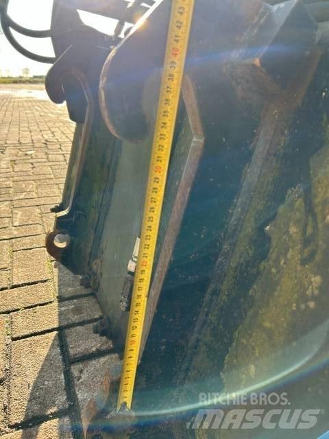 JCB Pelikan bak 鏟斗