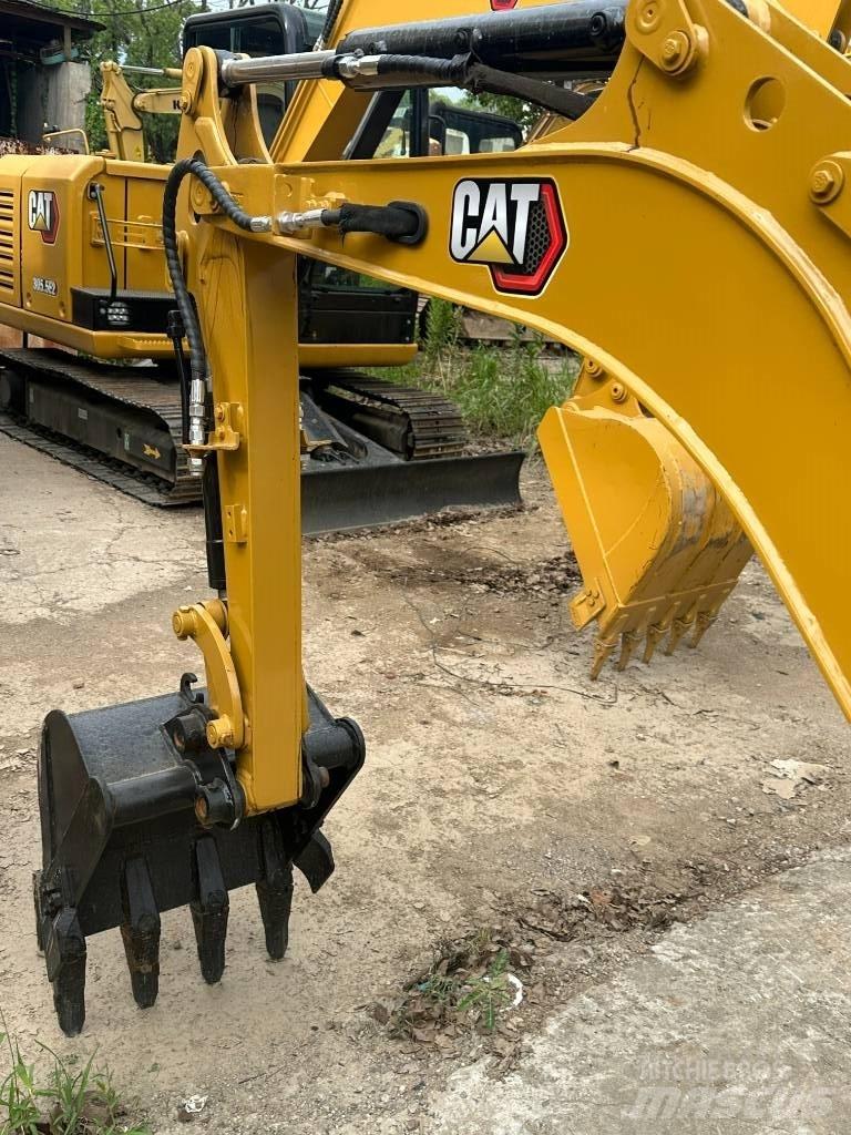 CAT CAT302 小型挖土機/掘鑿機<7t(小型挖掘機)