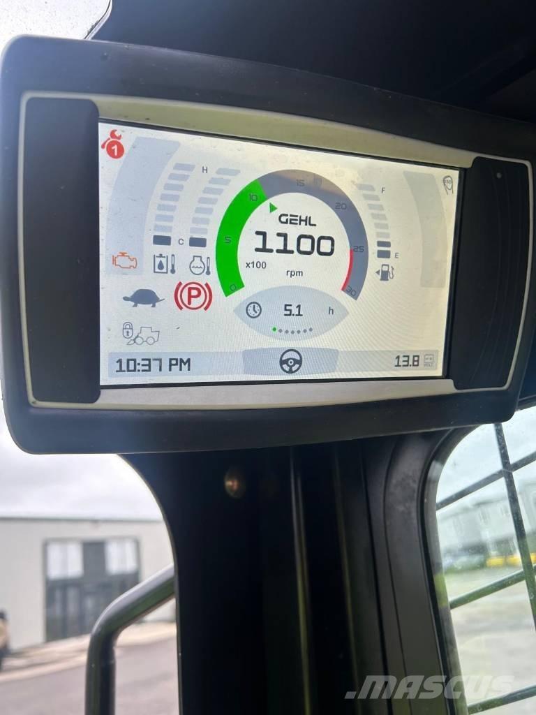 Gehl V210 滑移轉向裝載機