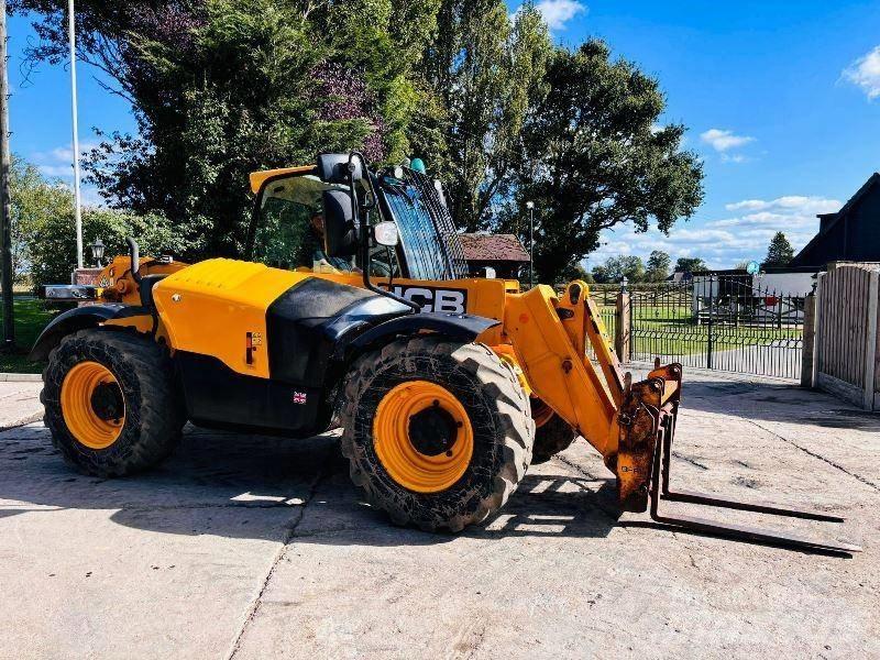 JCB 531-70 伸縮臂操作車