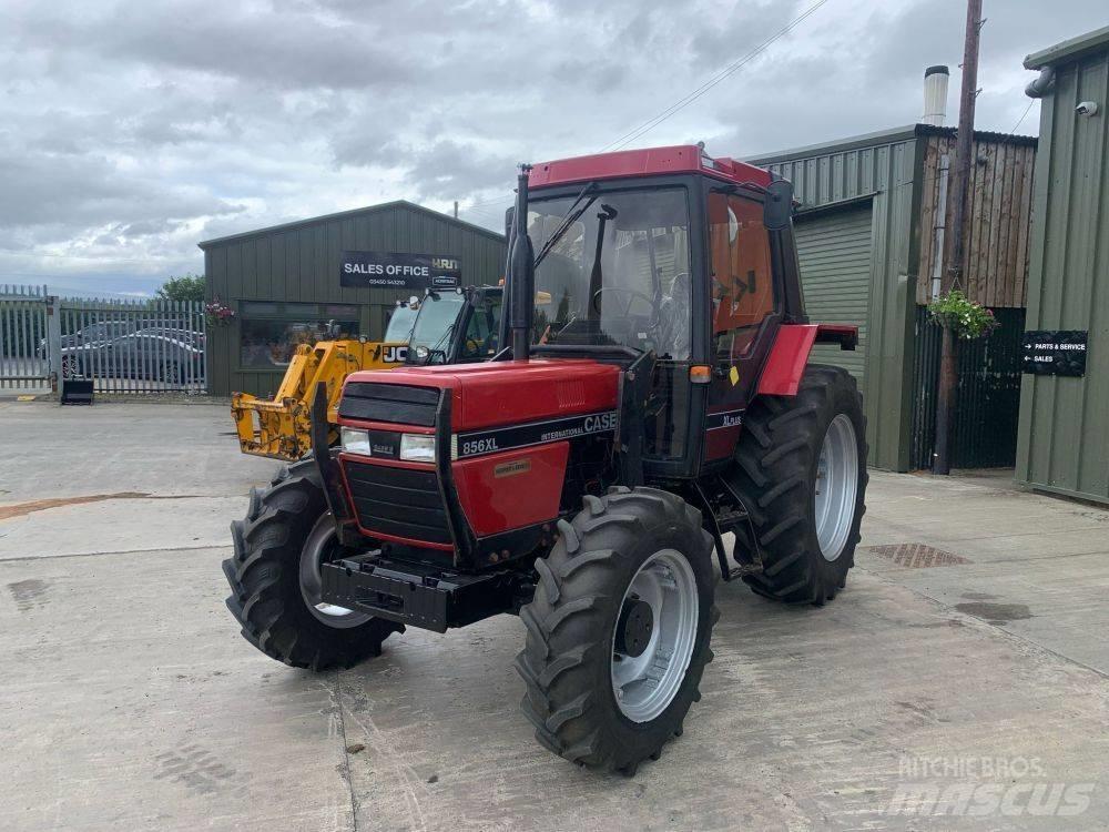 Case IH 856 XL 曳引機