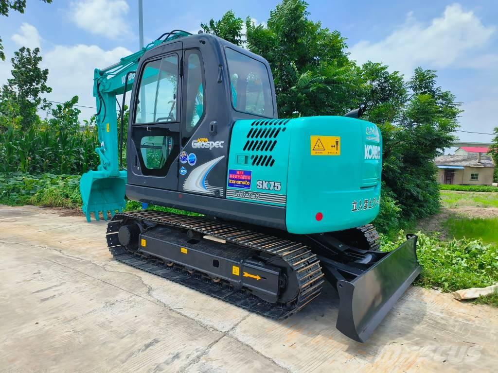 Kobelco SK 75 中型挖土機/掘鑿機/挖掘機 7t-12t