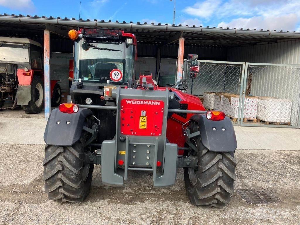 Weidemann T7042 農業用伸縮臂裝載機