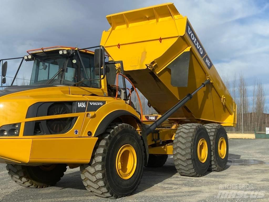 Volvo A 45 G 鉸接式起吊車