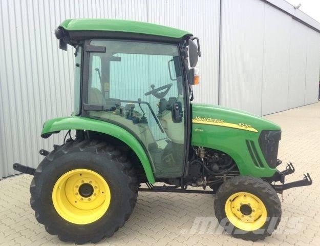 John Deere 3720 曳引機