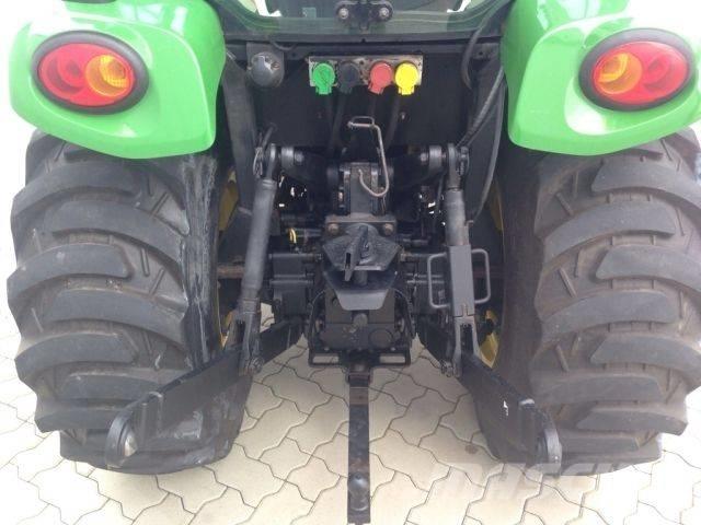 John Deere 3720 曳引機