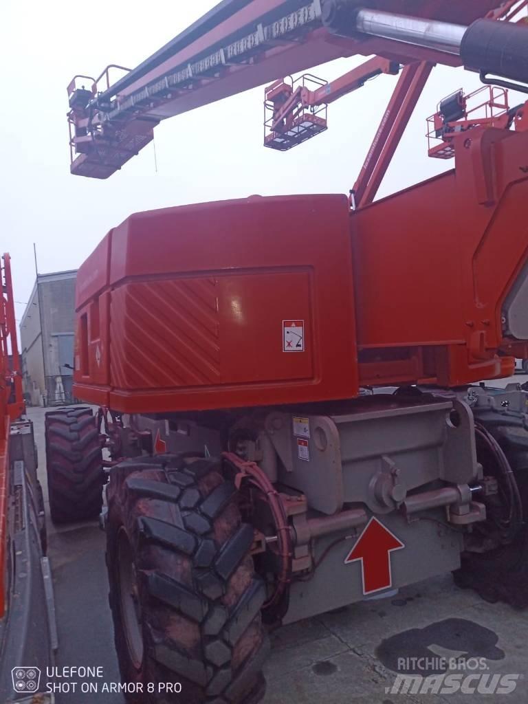 Haulotte HA 32 PX 曲臂高空作業車